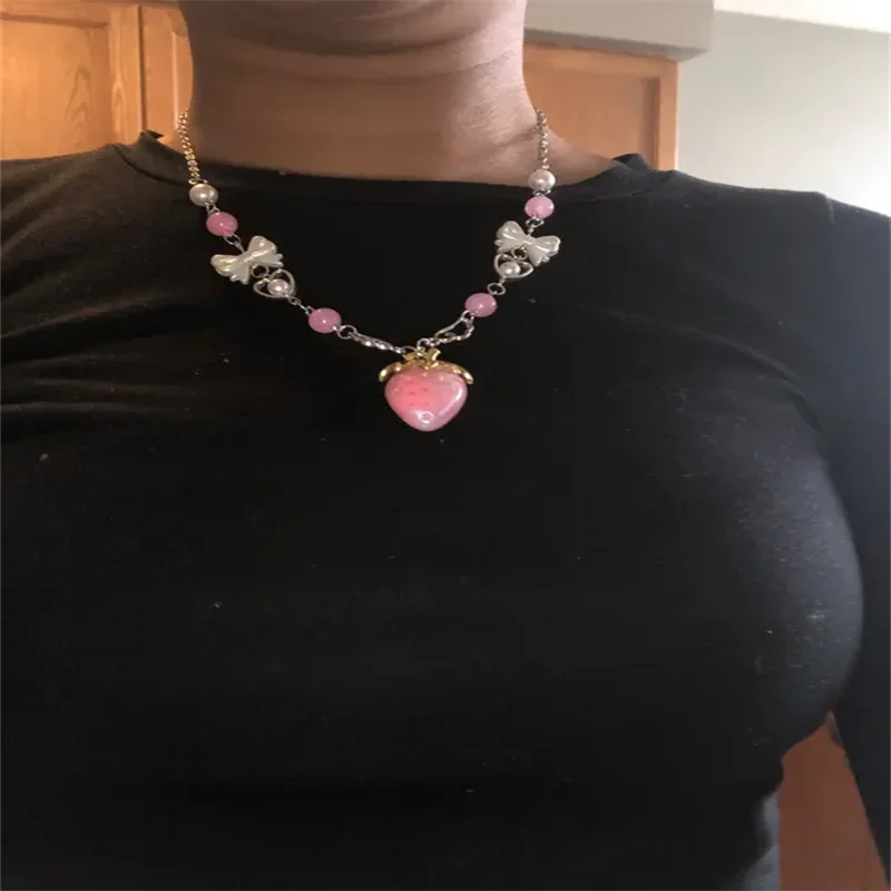 Nana anime Strawberry necklace, Hachi Y2k Gift for Her or girlfriend, pink and white, cute harjuku fashion